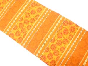 横段に花唐草模様織り出し　名古屋帯